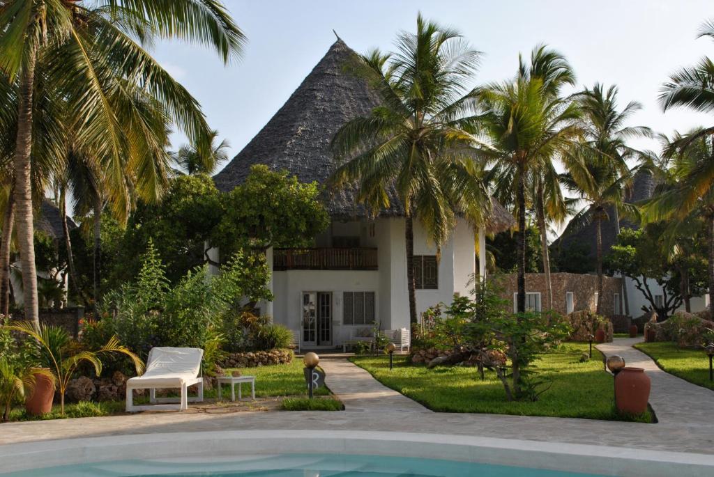 Kola Beach Resort Mambrui Quarto foto